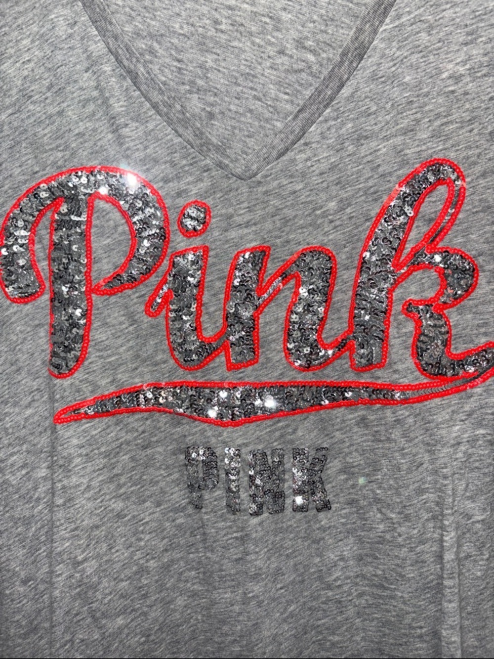 Y2K Victoria’s Secret PINK Bling Sequin Logo V-Neck Tee Large - Picture 3 of 8